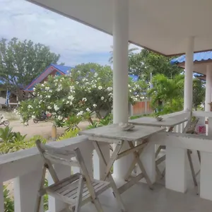 https://ochai-bungalows.tophotelskohtao.com